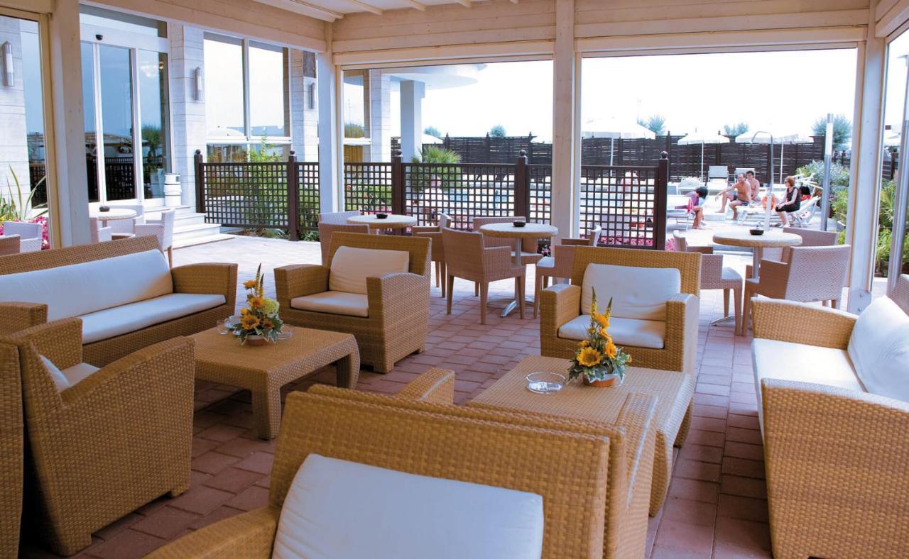 Metropolitan Family Hotel 4*