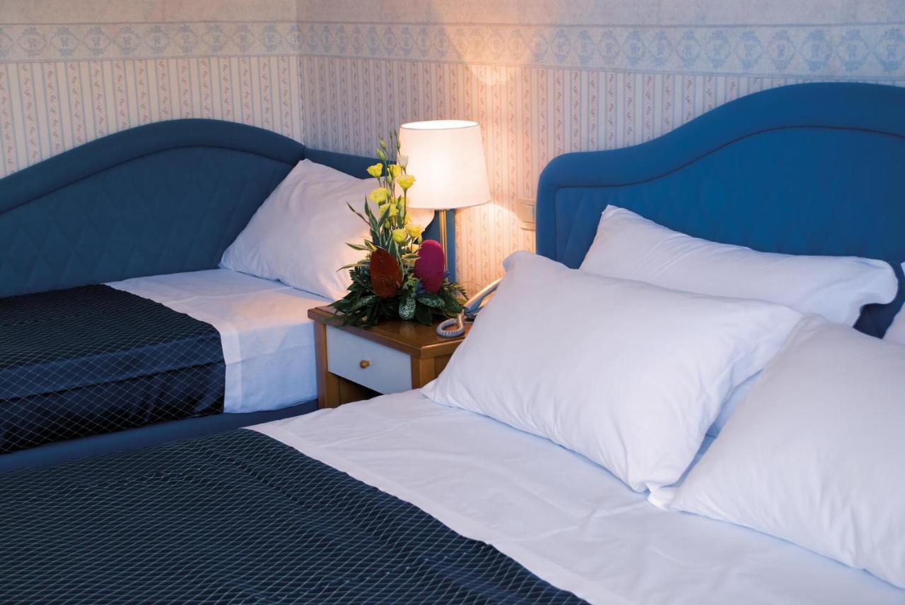 Metropolitan Family Hotel 4*